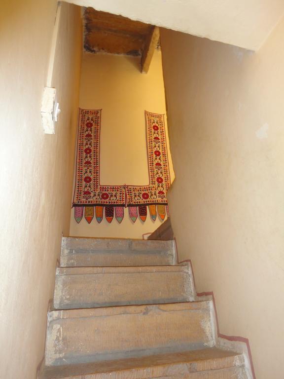 Hotel Temple View Jaisalmer Bagian luar foto